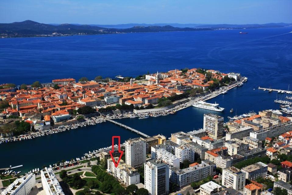 Apartment Lilic Zara Esterno foto
