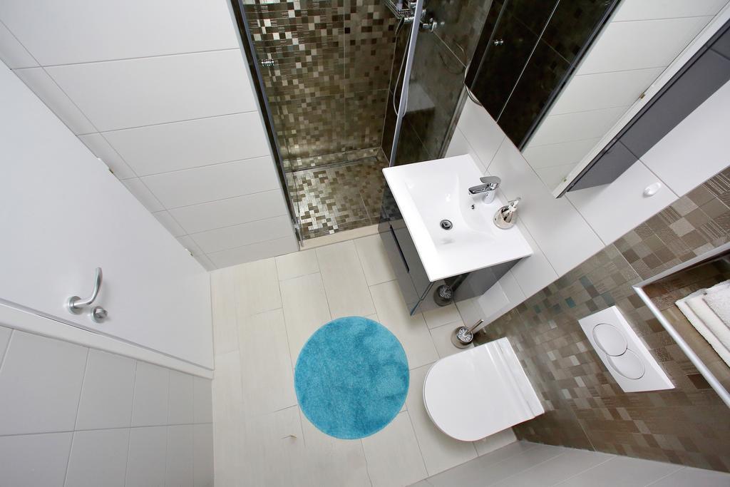 Apartment Lilic Zara Esterno foto